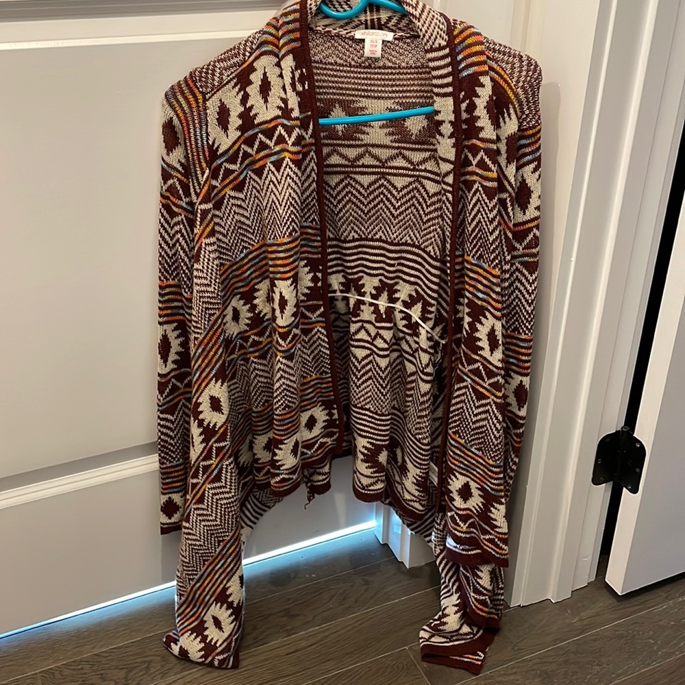 ❤️5/$20 XS Xhilaration sweater